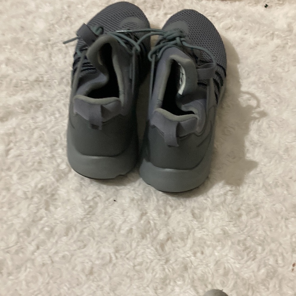 Nike Trainers - Picture 5 of 6